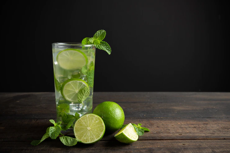 mojito-drink-with-lime