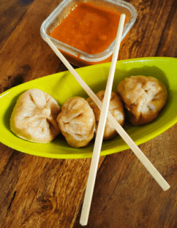 veg.momos