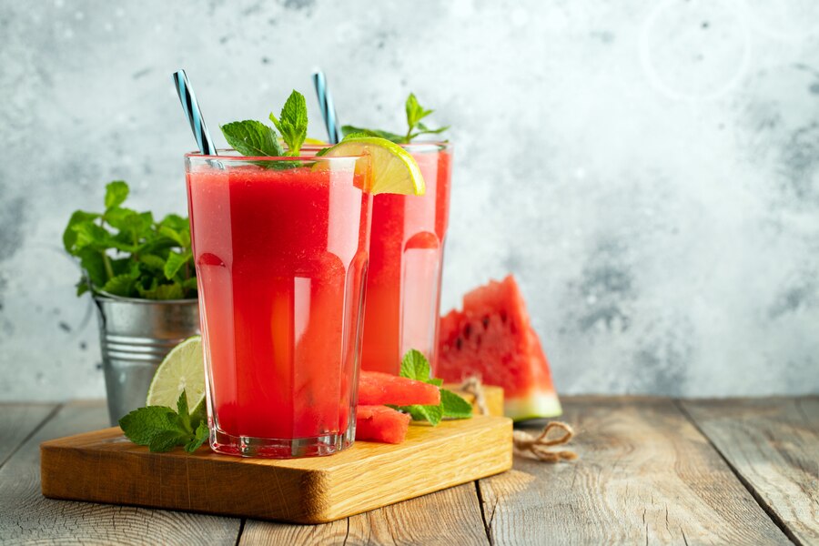 watermelon juice with mint