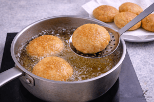 Dal Kachori Step 4